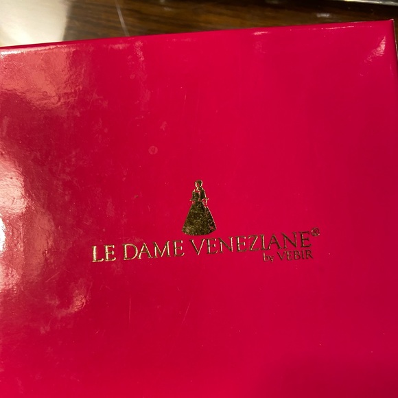 New glass necklace and earring set from Italy - Picture 5 of 5